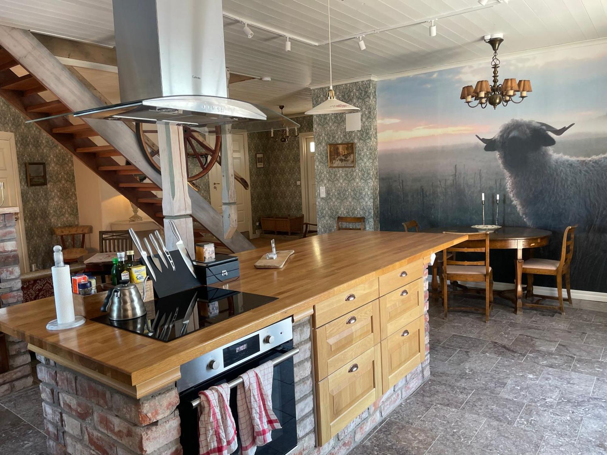 Snaellfaell Country Living - Akerbo Gard Charmigt Renoverad Flygel Kristinehamn Exteriér fotografie